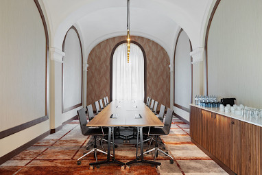 Imperial Riding School Autograph Collection: Tagungsraum