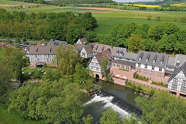 Romantik Hotel Neumühle: Außenansicht