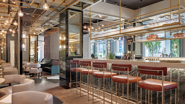 Hilton Munich City: Bar/Lounge