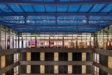 Hilton Frankfurt Airport: Lobby