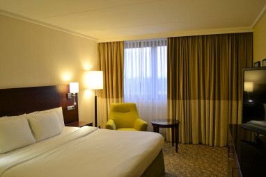 Courtyard by Marriott Duesseldorf Seestern: Zimmer