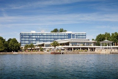 Courtyard by Marriott Hannover Maschsee: Außenansicht