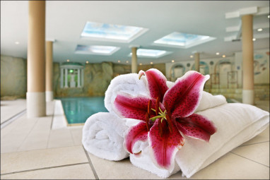 Dorint Sporthotel Garmisch-Partenkirchen: Pool