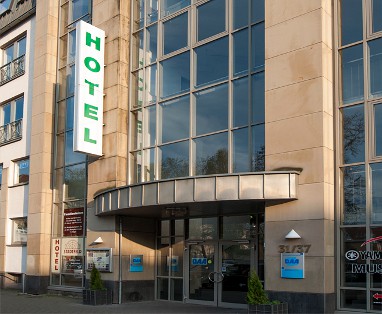 Hotel Stadtfeld: Außenansicht