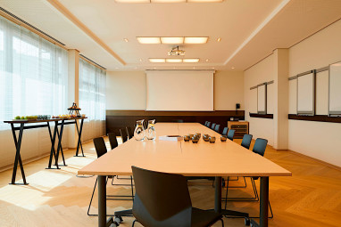 INFINITY Hotel & Conference Resort Munich: Tagungsraum