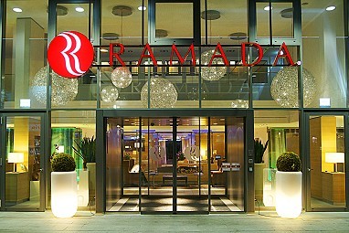 Ramada Hotel Zürich City : Außenansicht