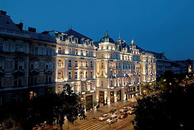 Corinthia Hotel Budapest: Außenansicht