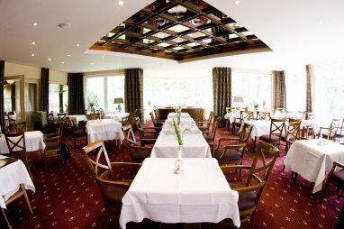 Waldhotel Tannenhäuschen: Tagungsraum