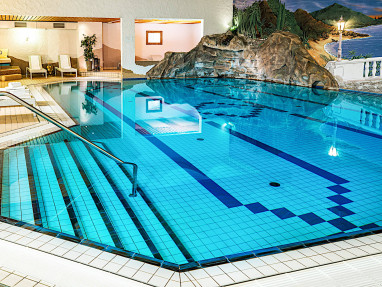 Best Western Victor´s Residenz-Hotel Rodenhof: Pool
