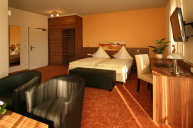 Hotel St. Georg & St. Georg - business hotel: Zimmer