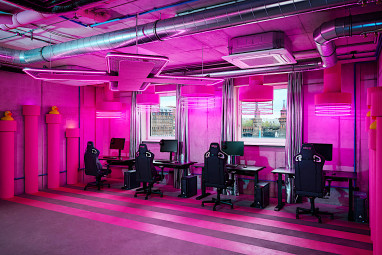 nhow Berlin: Sonstiges