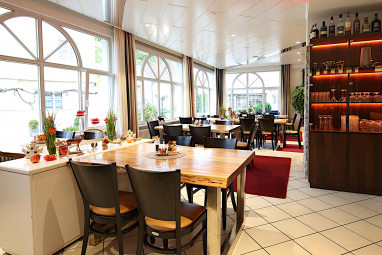 Lobinger Hotel Weisses Ross: Restaurant