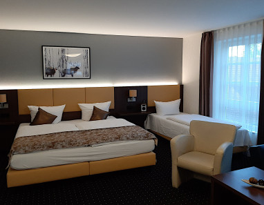 Lobinger Hotel Weisses Ross: Zimmer