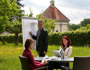 Kloster Holzen Hotel: Promotional