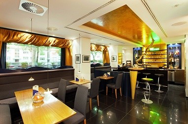 BEST WESTERN PREMIER Arosa Hotel: Bar/Lounge
