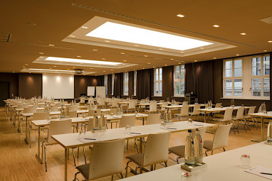 Hyperion Hotel Dresden am Schloss by Revo: Tagungsraum