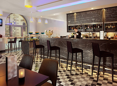 Hyperion Hotel Dresden am Schloss by Revo: Bar/Lounge