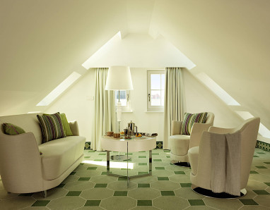 Hyperion Hotel Dresden am Schloss by Revo: Zimmer