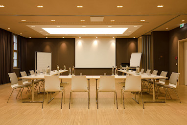 Hyperion Hotel Dresden am Schloss by Revo: Tagungsraum
