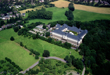 Kardinal Schulte Haus: Außenansicht