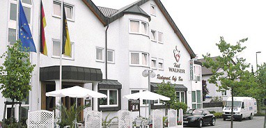 Hotel - Restaurant Walker: Außenansicht