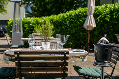 Ramada by Wyndham Duesseldorf Ratingen: Restaurant