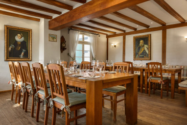 Ramada by Wyndham Duesseldorf Ratingen: Restaurant