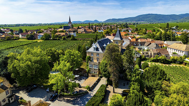 Hotel Schloss Edesheim: Außenansicht