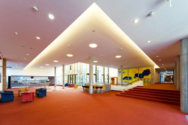 Collegium Glashütten - Zentrum für Kommunikation: Lobby