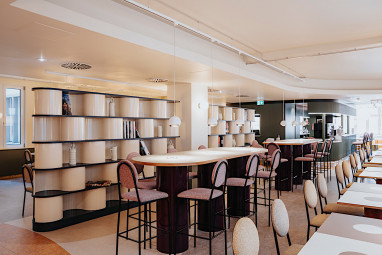 Premier Inn Köln City Mediapark: Sonstiges