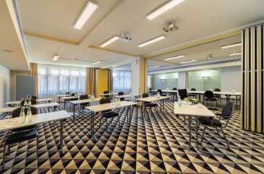 Premier Inn Köln City Mediapark: Tagungsraum