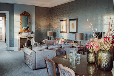 Althoff Grandhotel Schloss Bensberg: Zimmer