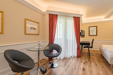 Hotel & Restaurant Weinberg-Schlösschen: Zimmer