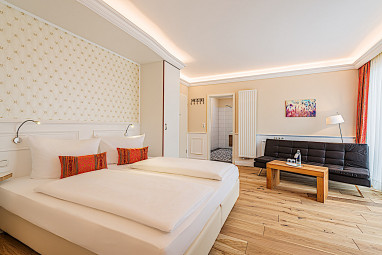 Hotel & Restaurant Weinberg-Schlösschen: Zimmer