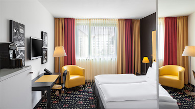 Holiday Inn Munich Westpark: Zimmer