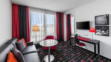 Holiday Inn Munich Westpark: Zimmer