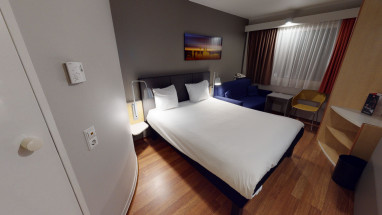 Ibis Köln Airport: Zimmer