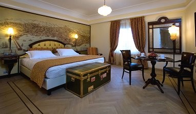 Grand Hotel Savoia: Zimmer