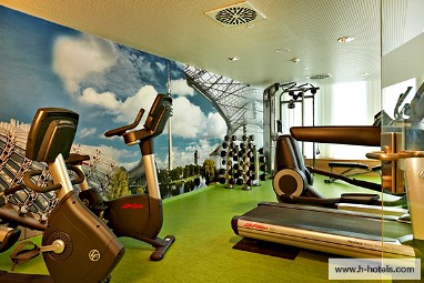 RAMADA Hotel & Conference Center München Messe : Wellness/Spa