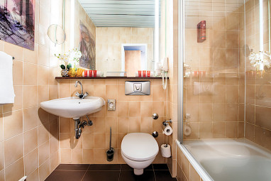 Leonardo Hotel Hamburg Elbbrücken: Zimmer