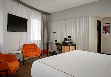 Radisson RED Berlin Kurfürstendamm: Suite