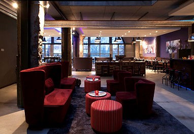 Altes Stahlwerk Business & Lifestyle Hotel: Bar/Lounge