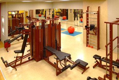 NH Prague City: Fitness-Center