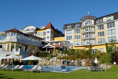 Wellness Schloss Panorama Royal: Außenansicht