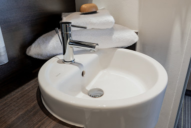 Garner Hotel Berlin - Spandau: Zimmer