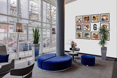Garner Hotel Berlin - Spandau: Lobby