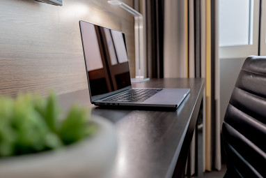 Garner Hotel Berlin - Spandau: Zimmer