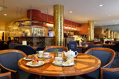 Radisson Blu Béke Hotel: Restaurant