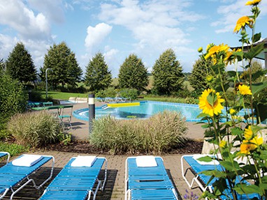 Victor´s Residenz-Hotel Teistungenburg: Pool