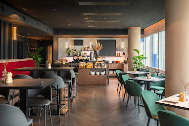 INNSiDE Düsseldorf Hafen: Restaurant